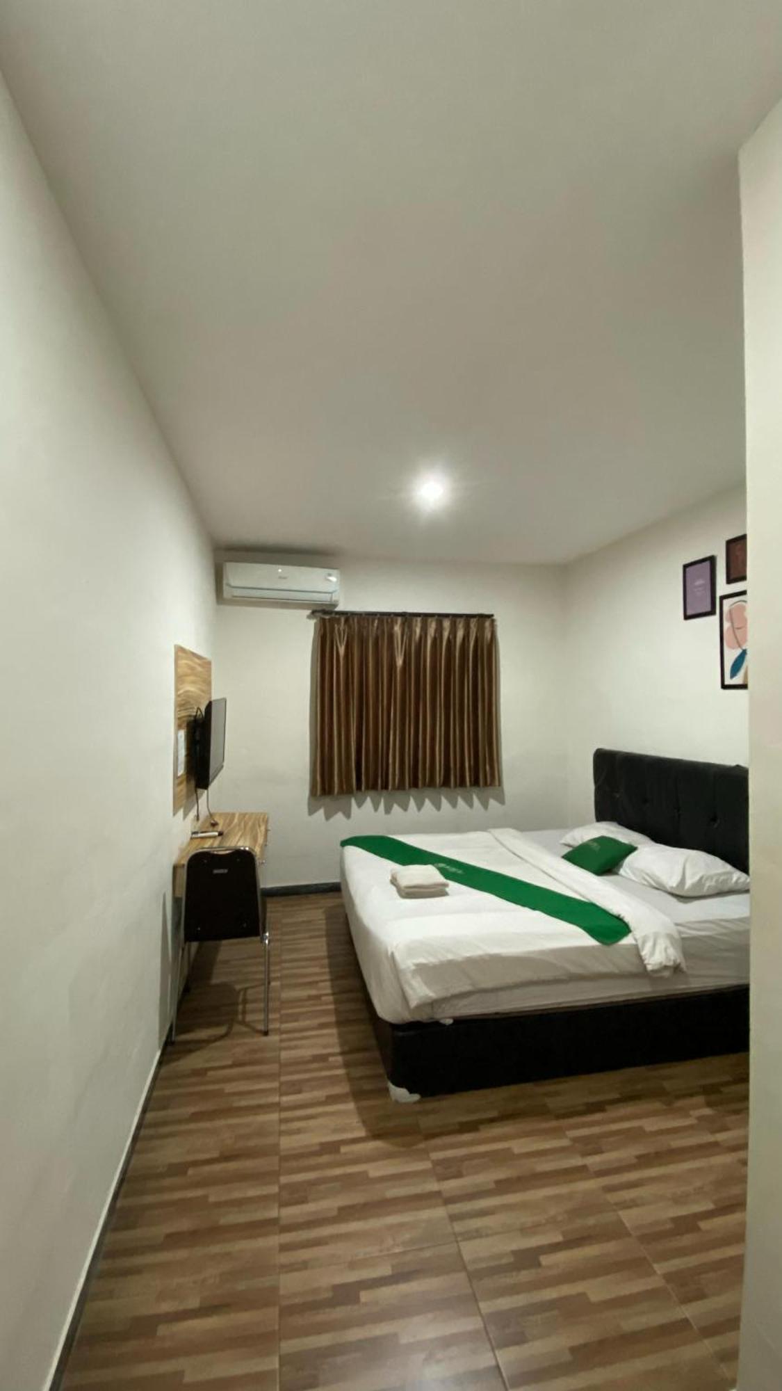 Bima Guest House Ngadipuro Esterno foto